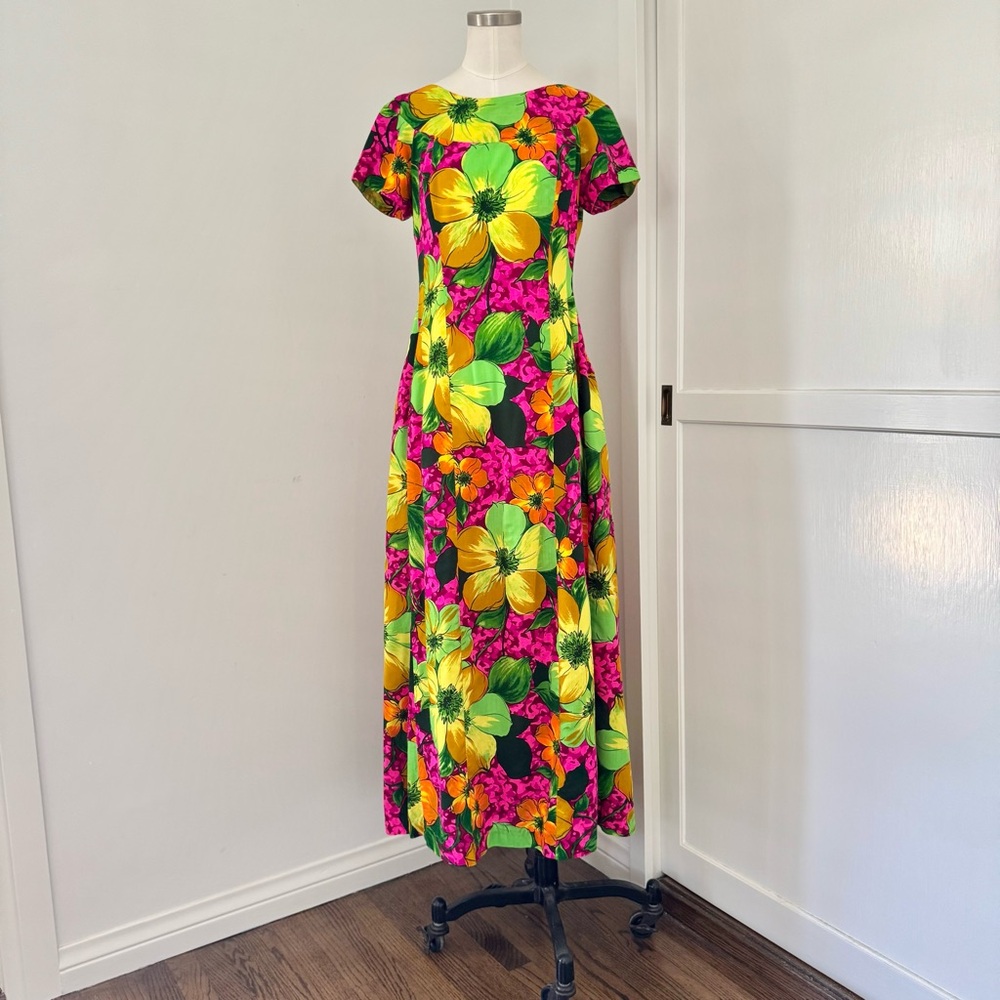 VINTAGE Floral Maxi Dress - Multicolor Size 10.